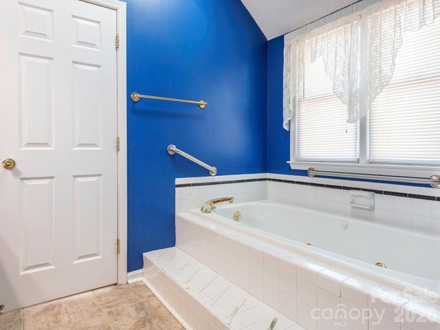 4799 Morris Glen Drive SW, Concord, NC 28027