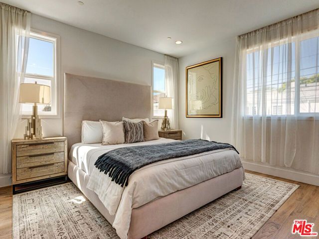 1625 S Wooster Street, Los Angeles, CA 90035