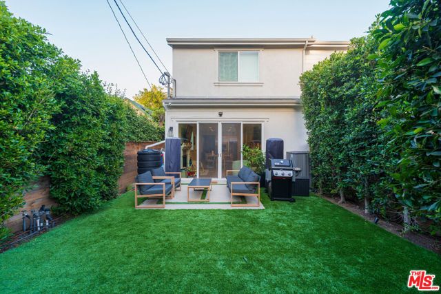 1625 S Wooster Street, Los Angeles, CA 90035
