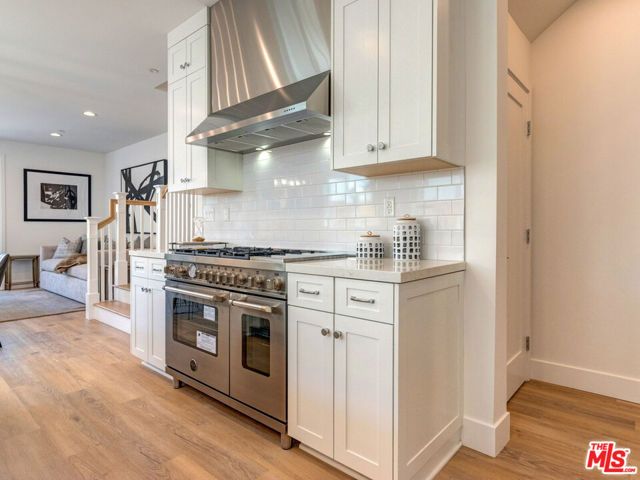 1625 S Wooster Street, Los Angeles, CA 90035