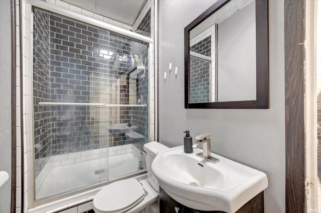 613 S Walnut Street, Bloomington, IN 47401