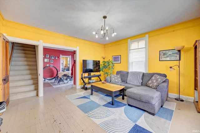 613 S Walnut Street, Bloomington, IN 47401