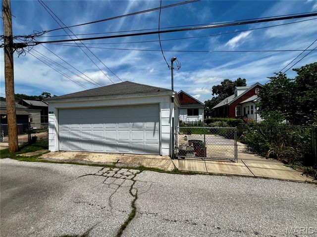 6546 Winnebago Street, St Louis, MO 63109