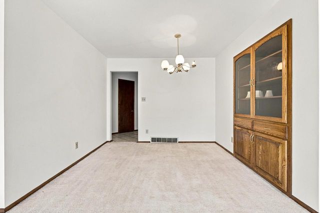 3735 San Fernando DRIVE, Brookfield, WI 53045