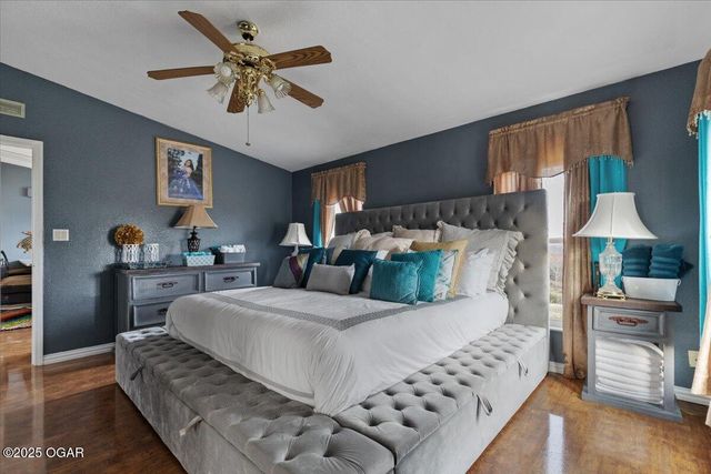 367 Madison 7825, Huntsville, AR 72740