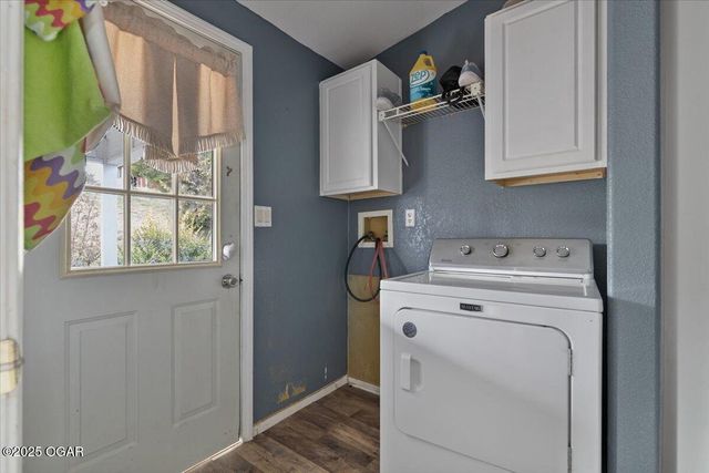 367 Madison 7825, Huntsville, AR 72740