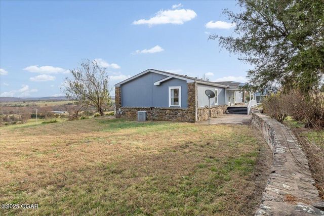 367 Madison 7825, Huntsville, AR 72740