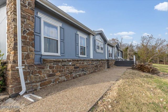 367 Madison 7825, Huntsville, AR 72740