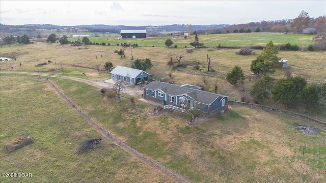 367 Madison 7825, Huntsville, AR 72740