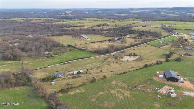 367 Madison 7825, Huntsville, AR 72740