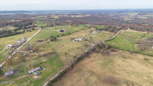 367 Madison 7825, Huntsville, AR 72740