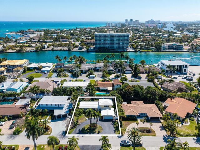 2630 NE 25th Street, Lighthouse Point, FL 33064