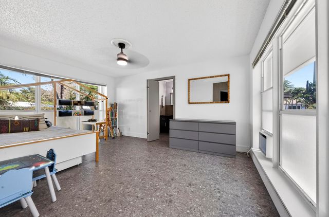 2630 NE 25th Street, Lighthouse Point, FL 33064