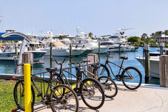 2630 NE 25th Street, Lighthouse Point, FL 33064