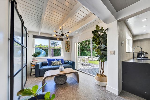 2630 NE 25th Street, Lighthouse Point, FL 33064