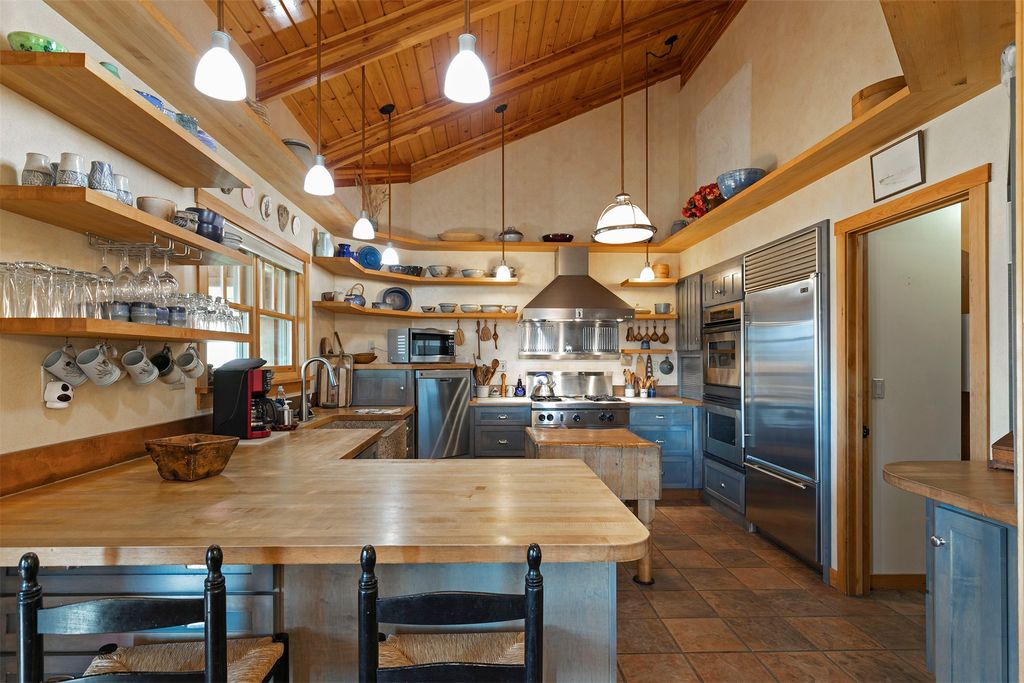 8976 Phantom Spring Lane, Canyon Creek, MT 59633 photo 16