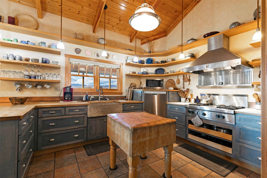 8976 Phantom Spring Lane, Canyon Creek, MT 59633 photo 19