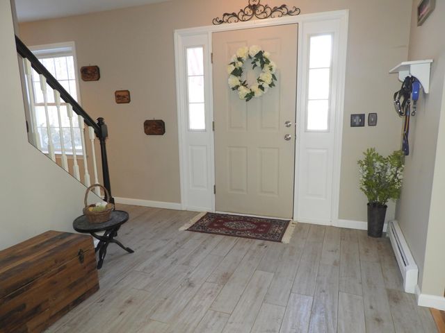 153 Quaker Highlands Road, Peru, NY 12972