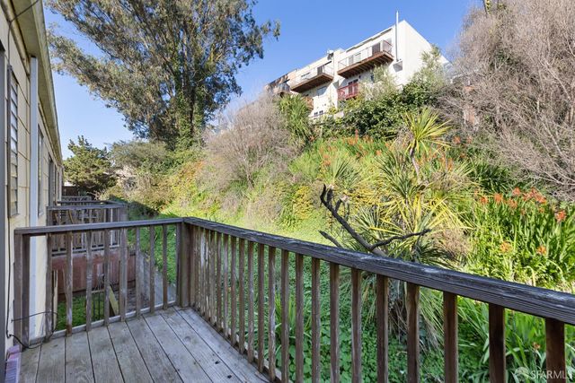 370 Monterey Boulevard 313, San Francisco, CA 94131