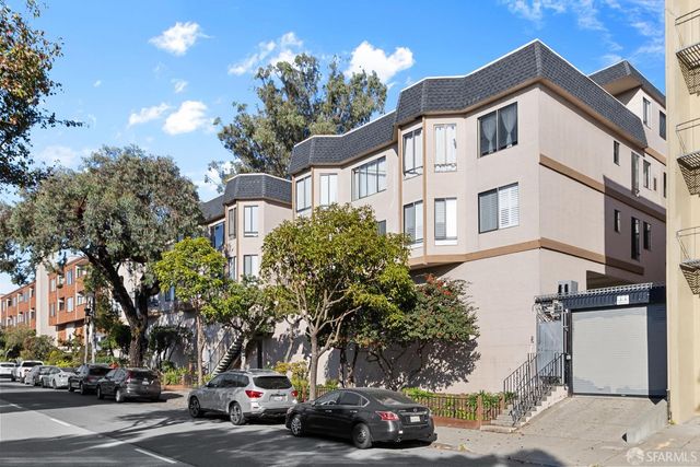 370 Monterey Boulevard 313, San Francisco, CA 94131
