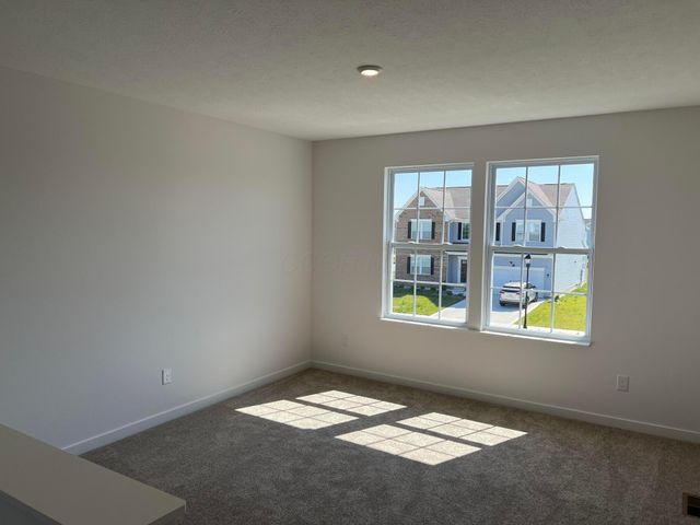 4357 Pumelo Drive, Grove City, OH 43123