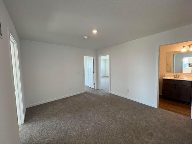 4357 Pumelo Drive, Grove City, OH 43123