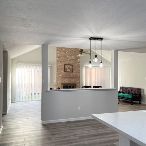 6522 Grandvale Drive, Houston, TX 77072