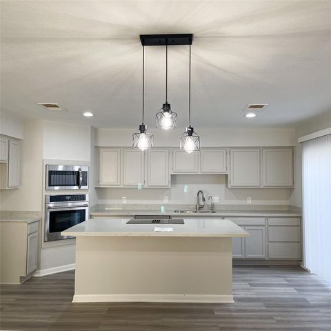 6522 Grandvale Drive, Houston, TX 77072