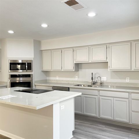 6522 Grandvale Drive, Houston, TX 77072