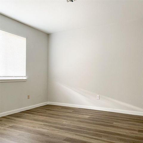 6522 Grandvale Drive, Houston, TX 77072