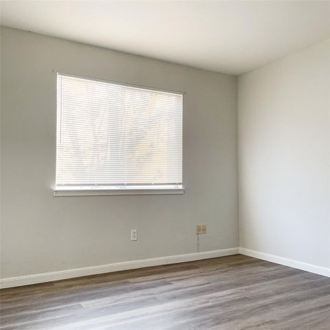 6522 Grandvale Drive, Houston, TX 77072