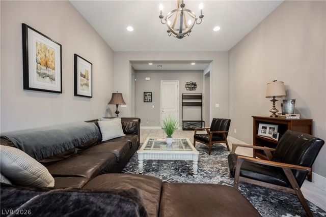 8133 Pinetop Crest Street, Las Vegas, NV 89166