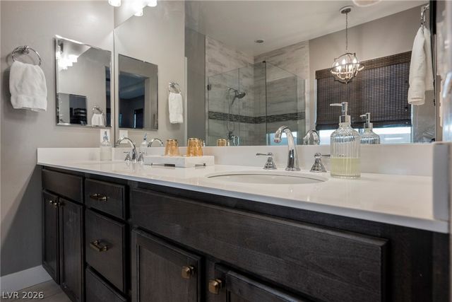 8133 Pinetop Crest Street, Las Vegas, NV 89166