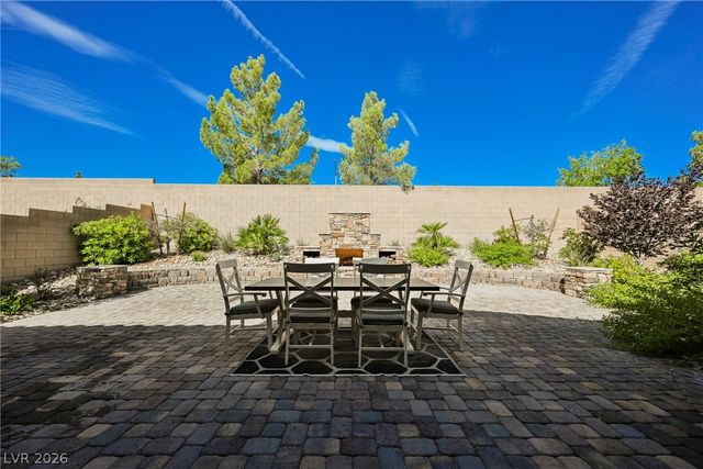 8133 Pinetop Crest Street, Las Vegas, NV 89166