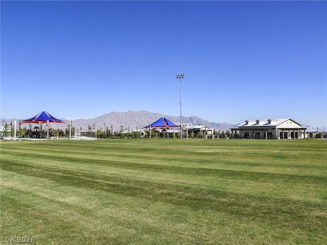 8133 Pinetop Crest Street, Las Vegas, NV 89166