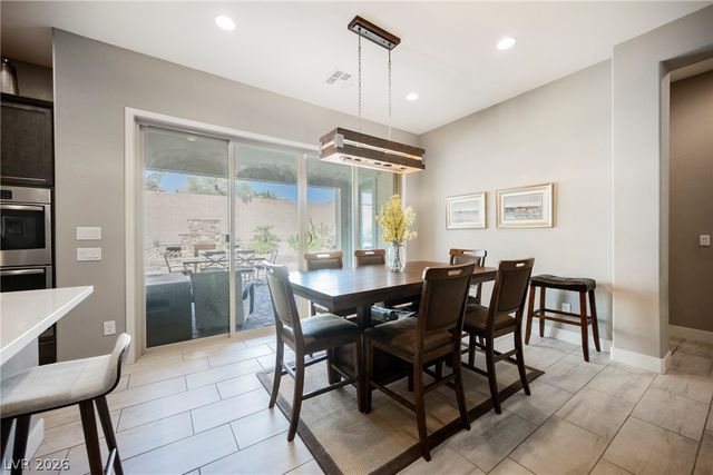 8133 Pinetop Crest Street, Las Vegas, NV 89166