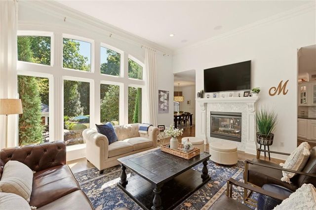 8447 Summit Street, Lenexa, KS 66215
