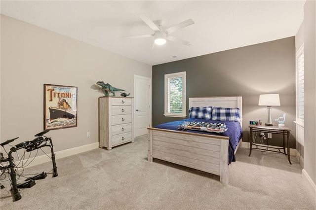 8447 Summit Street, Lenexa, KS 66215
