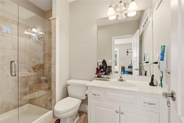 8447 Summit Street, Lenexa, KS 66215