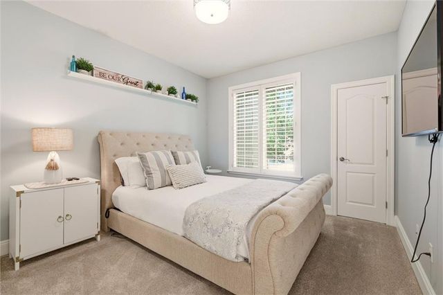 8447 Summit Street, Lenexa, KS 66215