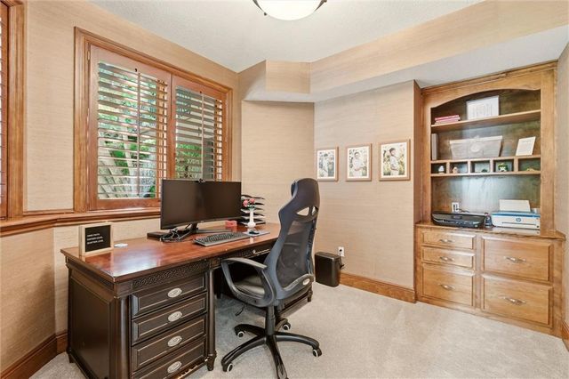 8447 Summit Street, Lenexa, KS 66215