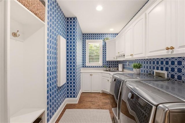8447 Summit Street, Lenexa, KS 66215