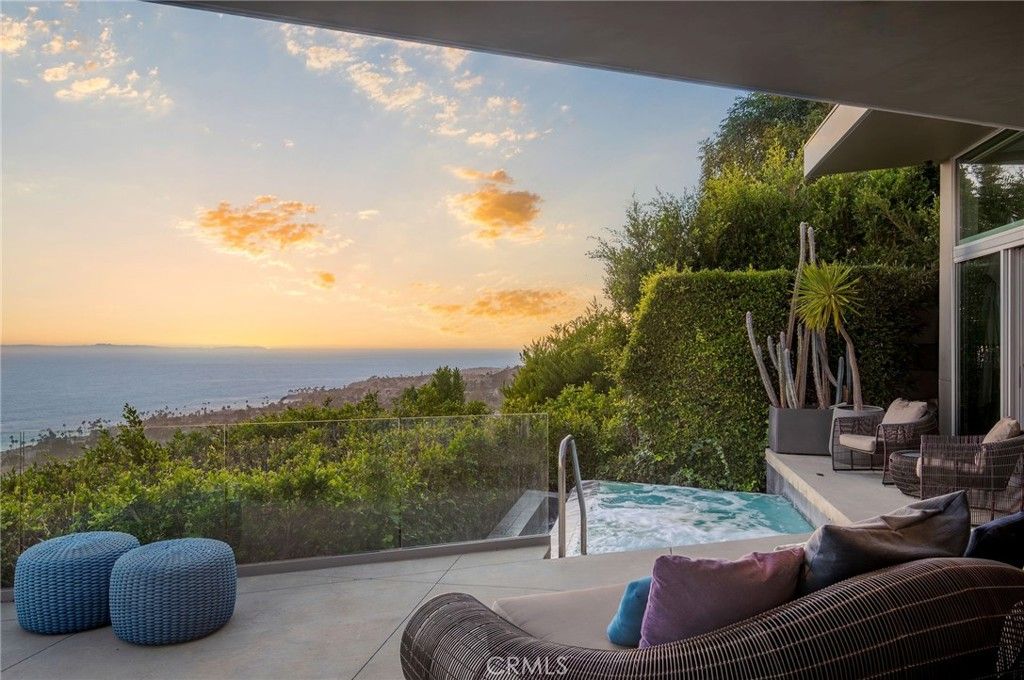 1229 Skyline Drive, Laguna Beach, CA 92651 — photo 3