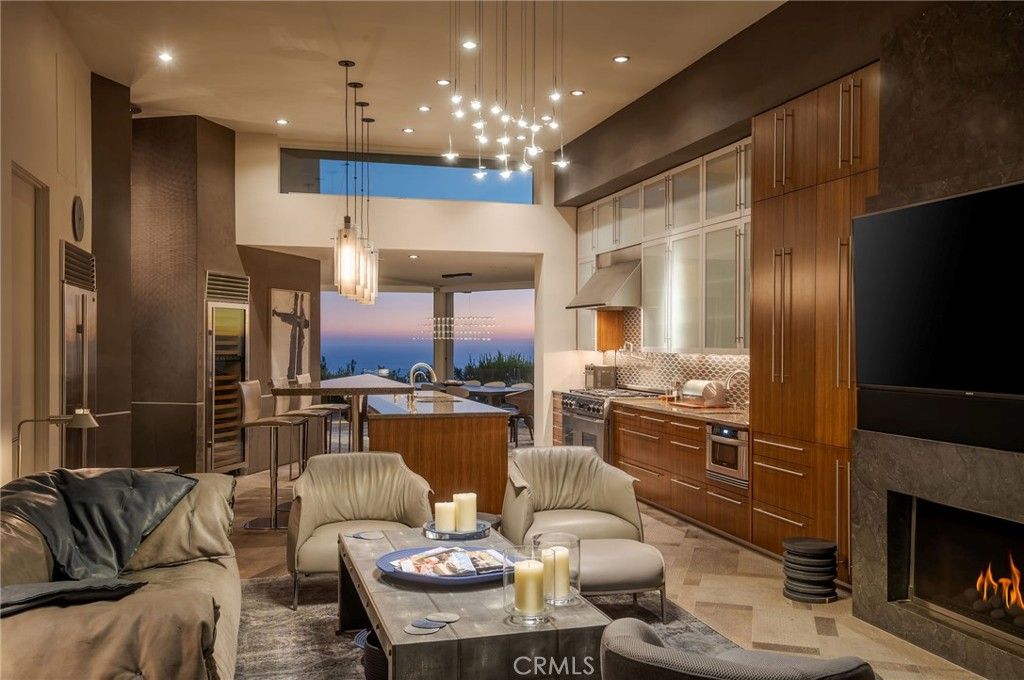 1229 Skyline Drive, Laguna Beach, CA 92651 — photo 5