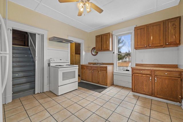 6545 5th AVENUE, Kenosha, WI 53143