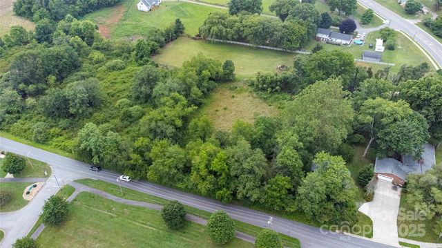 625 Vance Street, Waynesville, NC 28786