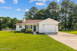 408 Bluegrass Circle, Jacksonville, NC 28546