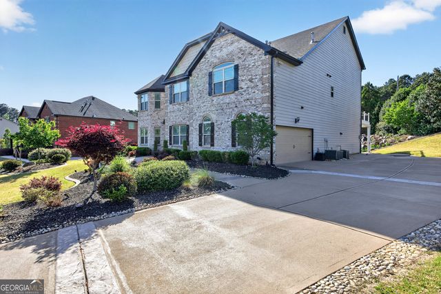 215 Legends Drive, Fayetteville, GA 30215