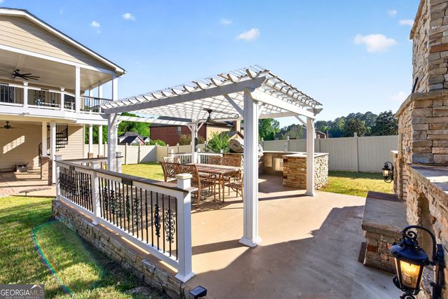 215 Legends Drive, Fayetteville, GA 30215