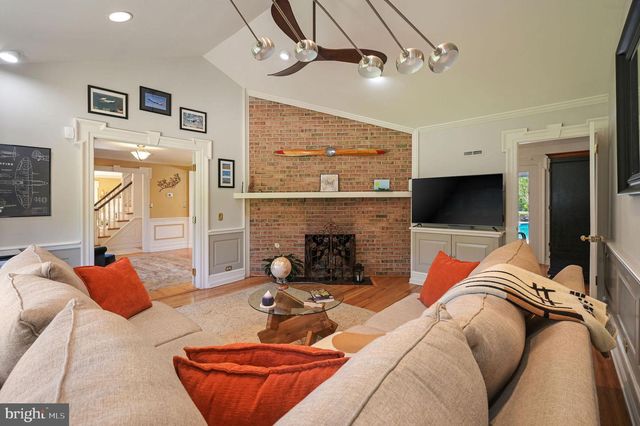 183 N FAIRFIELD DR, Dover, DE 19901